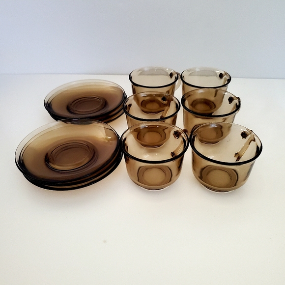 Set of 6 Espresso Glass Cups & Saucers Vintage Arcoroc France Brown Glass Retro - Picture 5 of 9